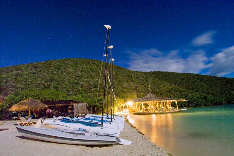 fullmoon_beach